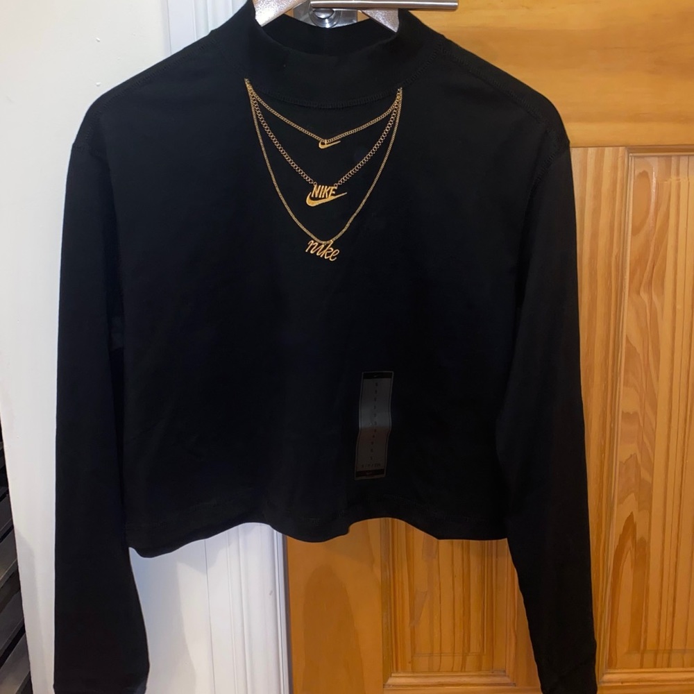 NWT Nike Chain Turtleneck Longsleeve